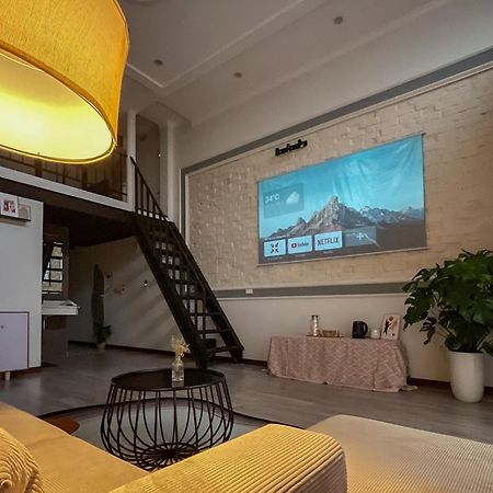 Zeus Living - Old Quater Homestay Hanoi Esterno foto