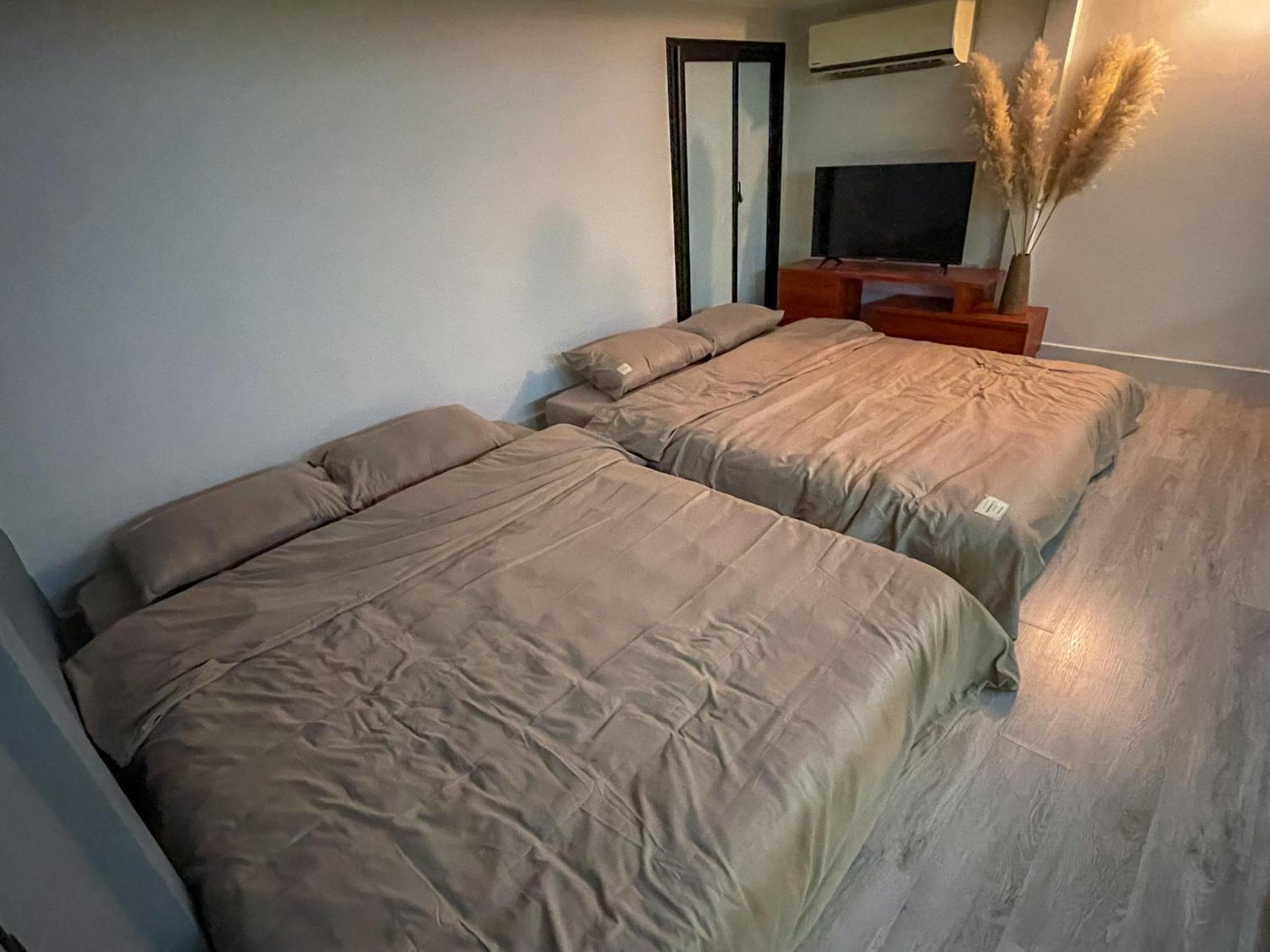Zeus Living - Old Quater Homestay Hanoi Esterno foto