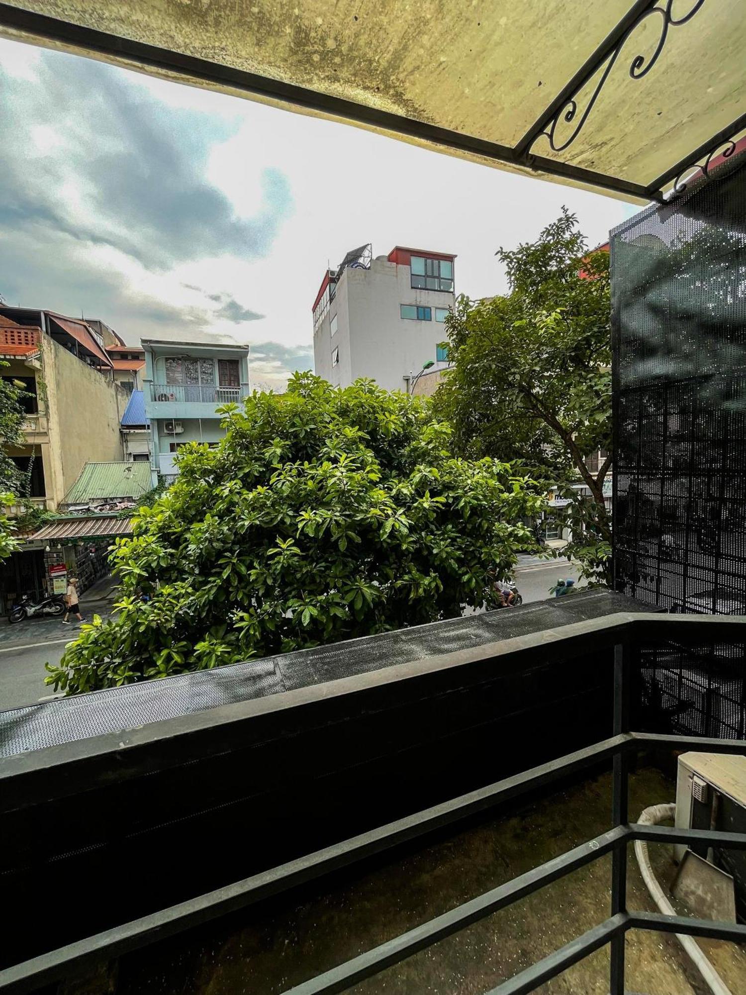 Zeus Living - Old Quater Homestay Hanoi Esterno foto